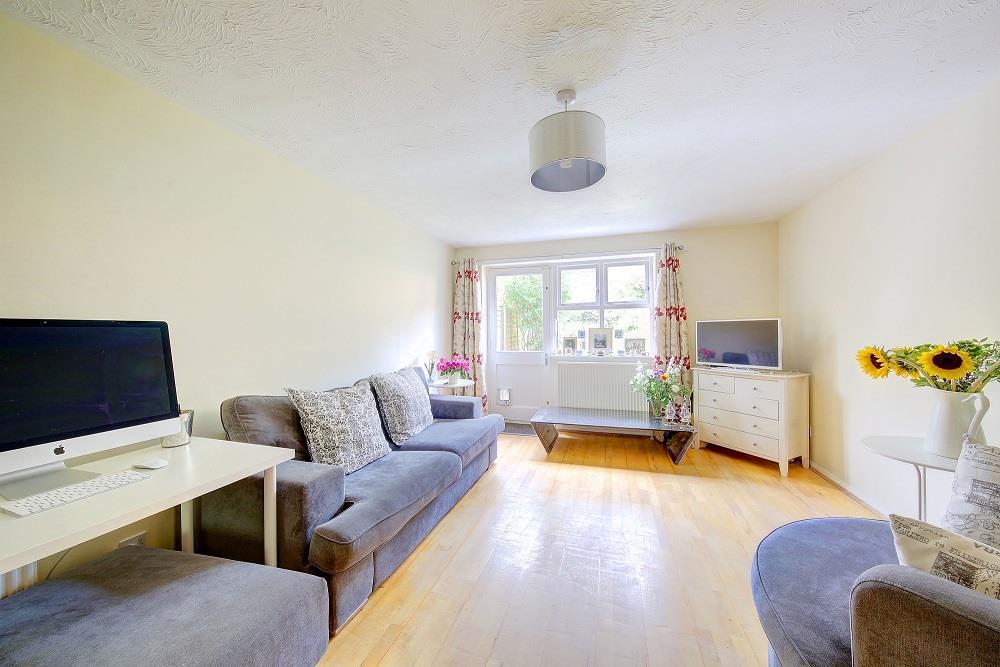 Property Image 33fa5216-af17-47a6-b4c5-27eccfc02bff