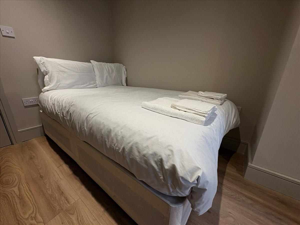 Property Image 33faba62-034b-4b4e-bf9a-8099d8e9adb1