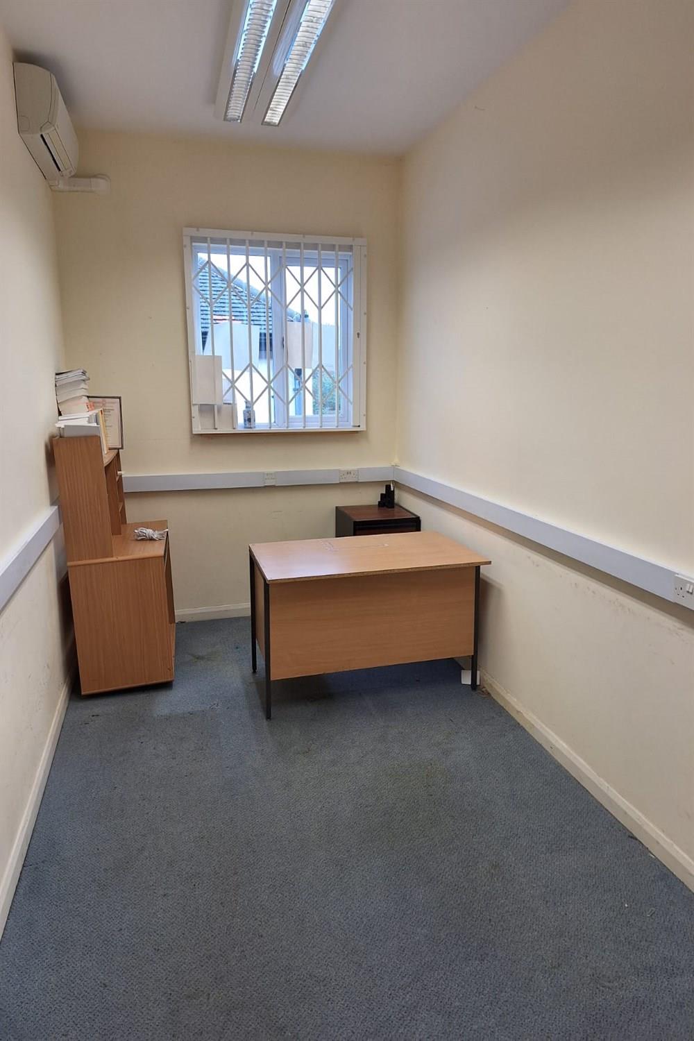 Property Image 33fc9913-55b0-4283-9eb8-2ceaaafb9a2e