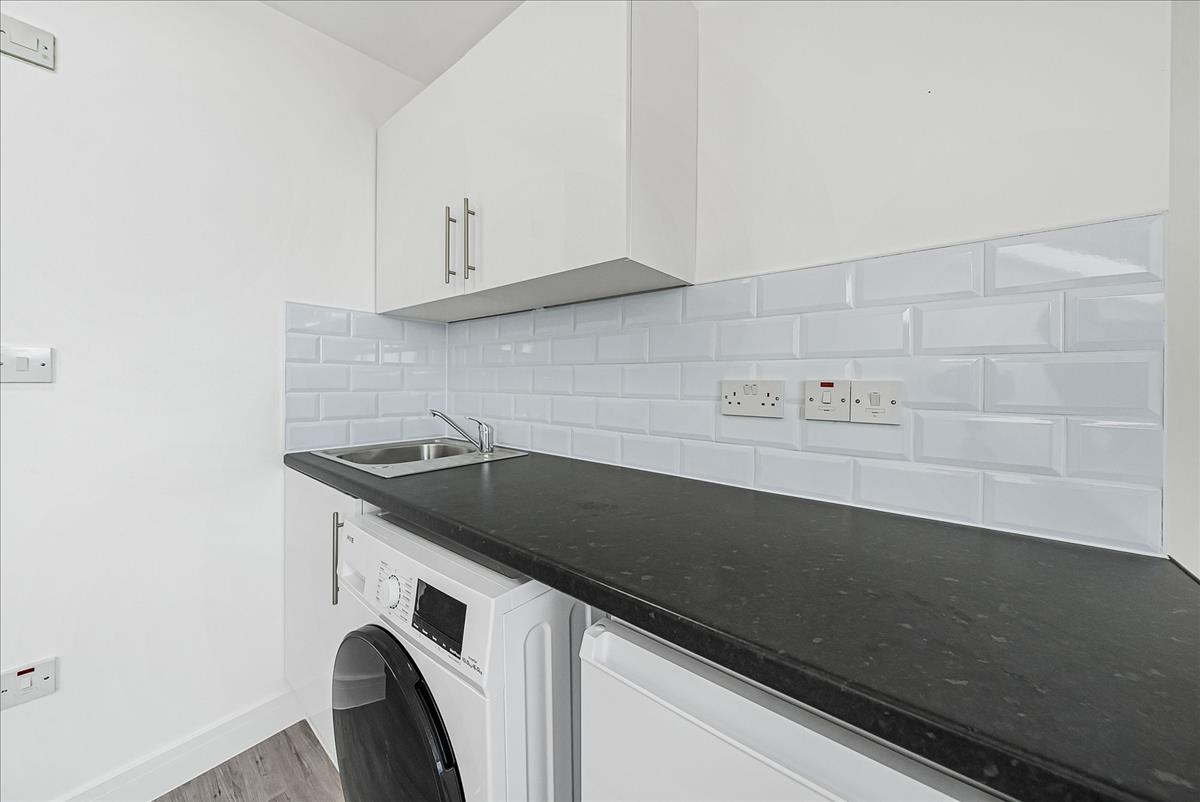 Property Image 33fff1d2-09ac-4099-a101-c01528eb9fe6