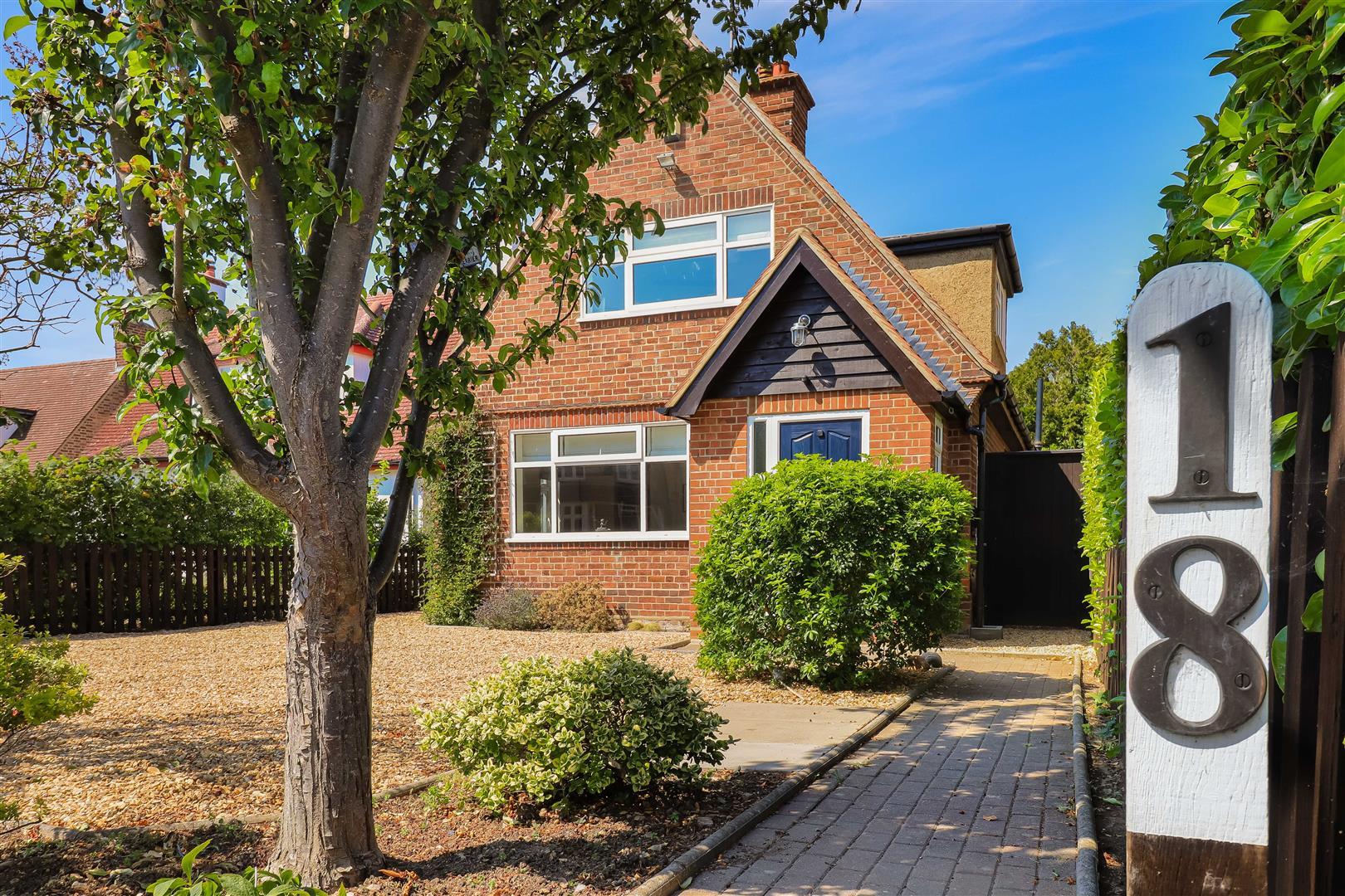 Property Image 3400f935-1cbe-4f4b-932e-04542a1a74a2