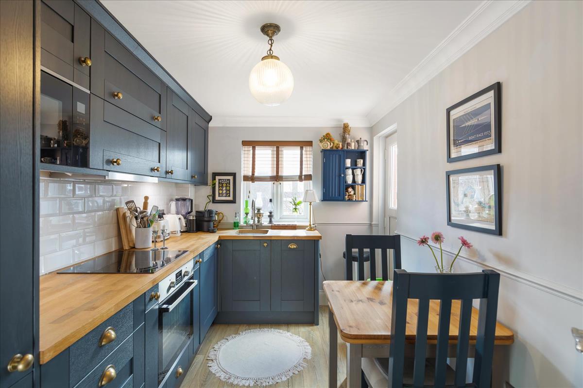 Property Image 34063714-3ccd-4a32-95da-4d27b3c06a5e