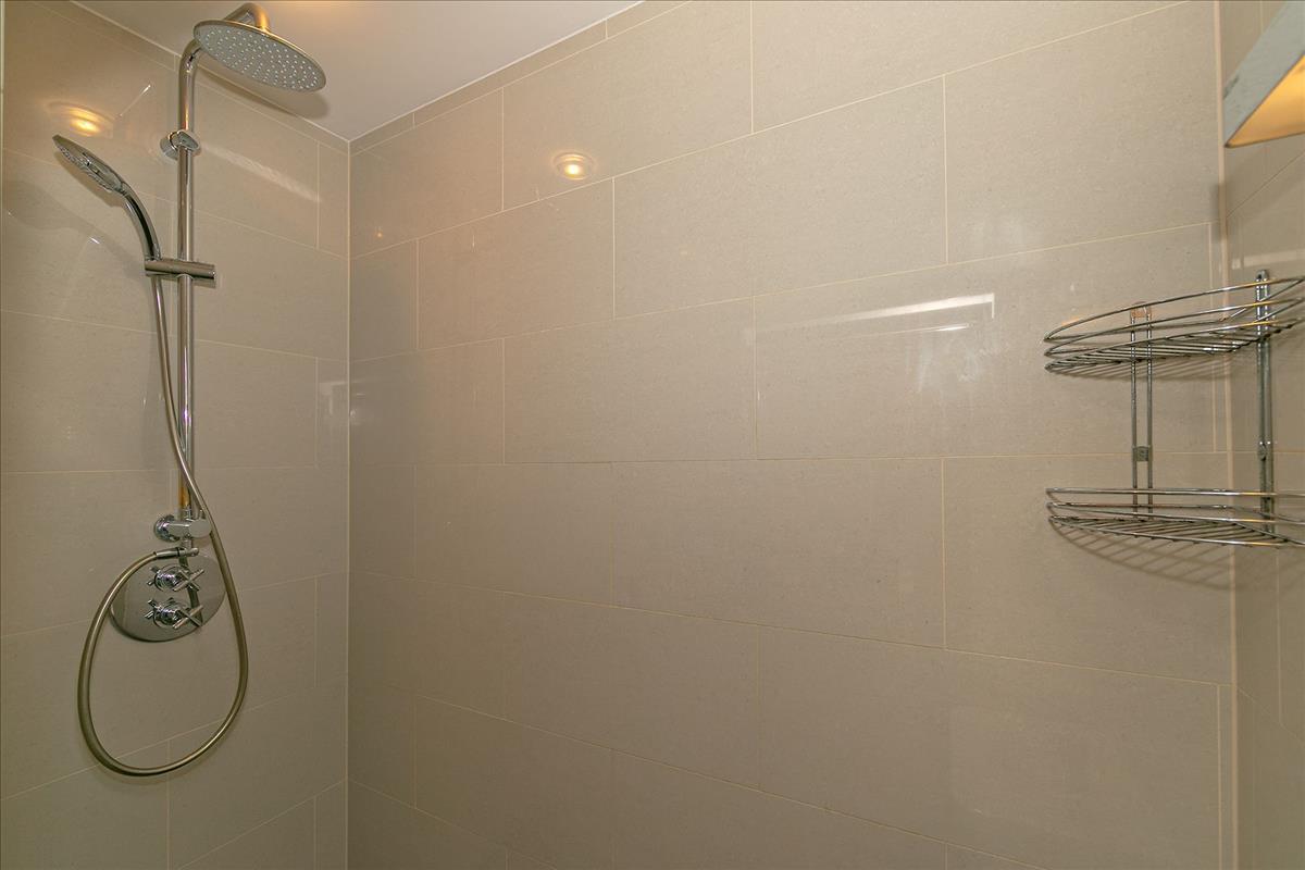 Property Image 34118884-2a19-4682-9a8d-7302812bf4d3