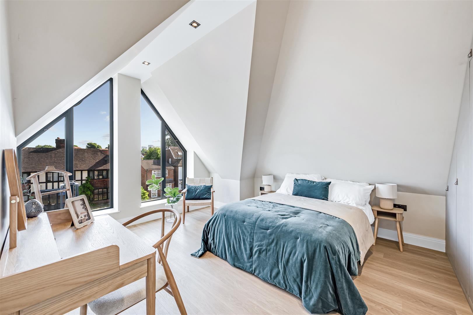 Property Image 3424580c-2e81-49c8-9b4b-991b64decc38