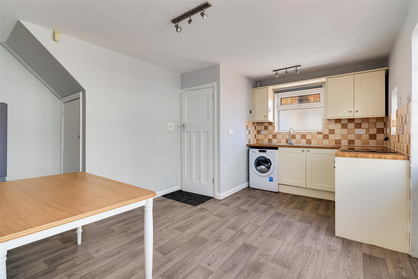 Property Image 343137f2-fa7a-4252-8207-c3ce7e7c88e4