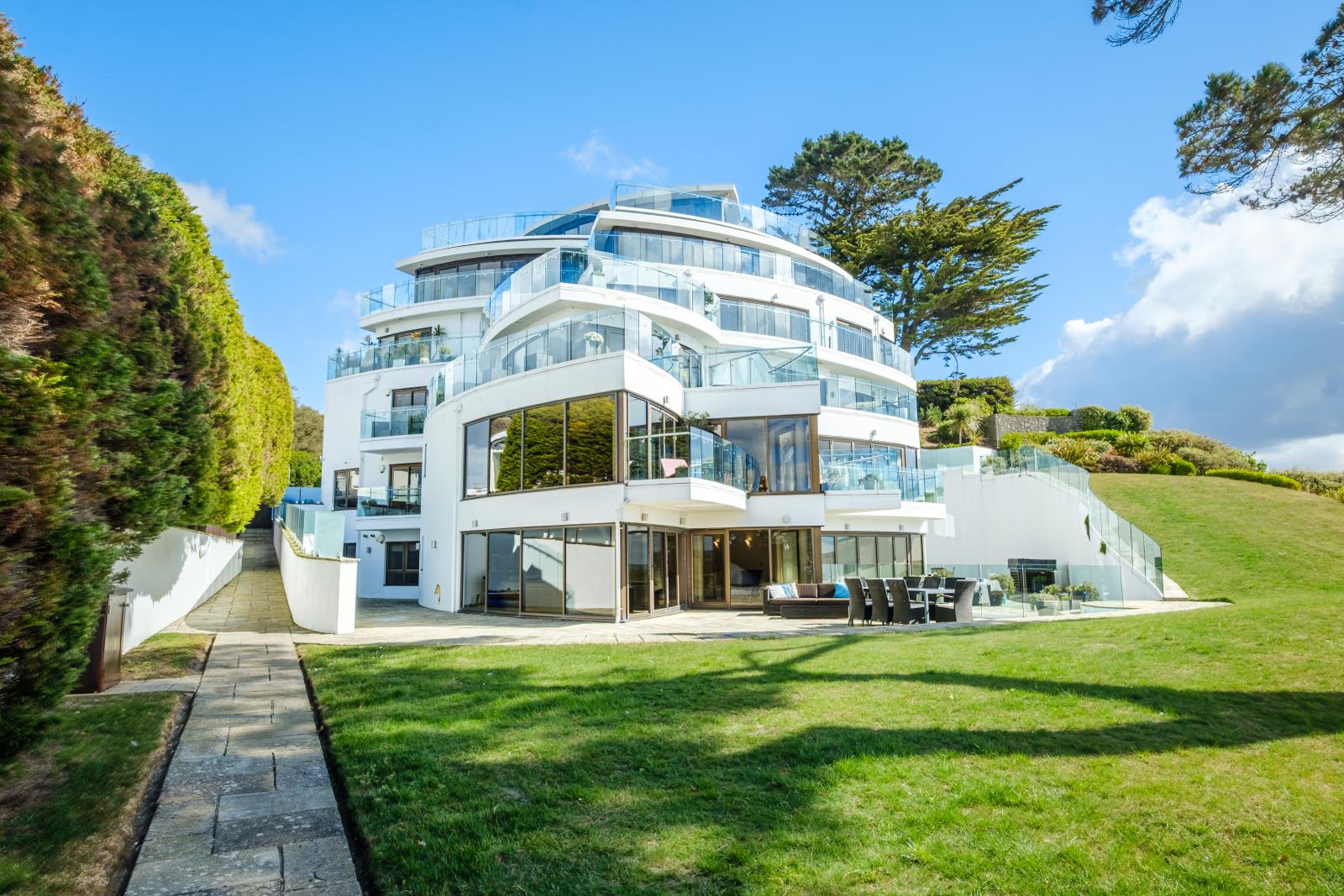 Property Image 344dc23c-7da9-4757-b97e-89b92c6e937f
