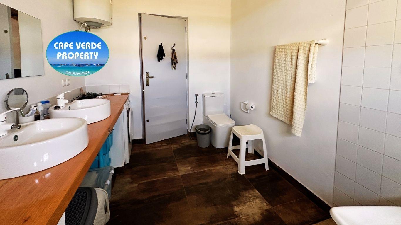 Property Image 34628fb7-45f0-4d77-83d6-d0aa596d19c6