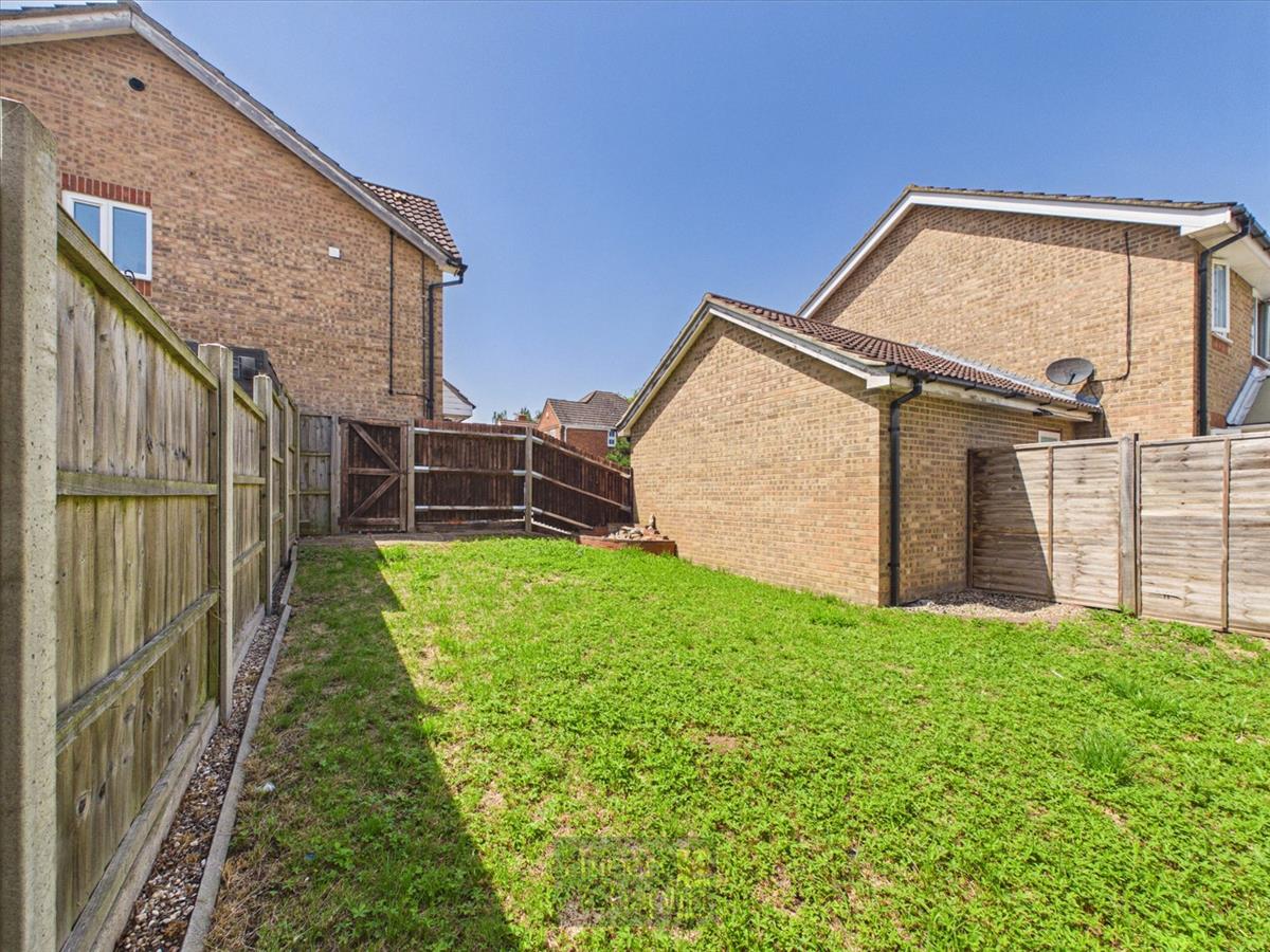 Property Image 34682160-c688-4314-b9b2-9fb5809e5a71