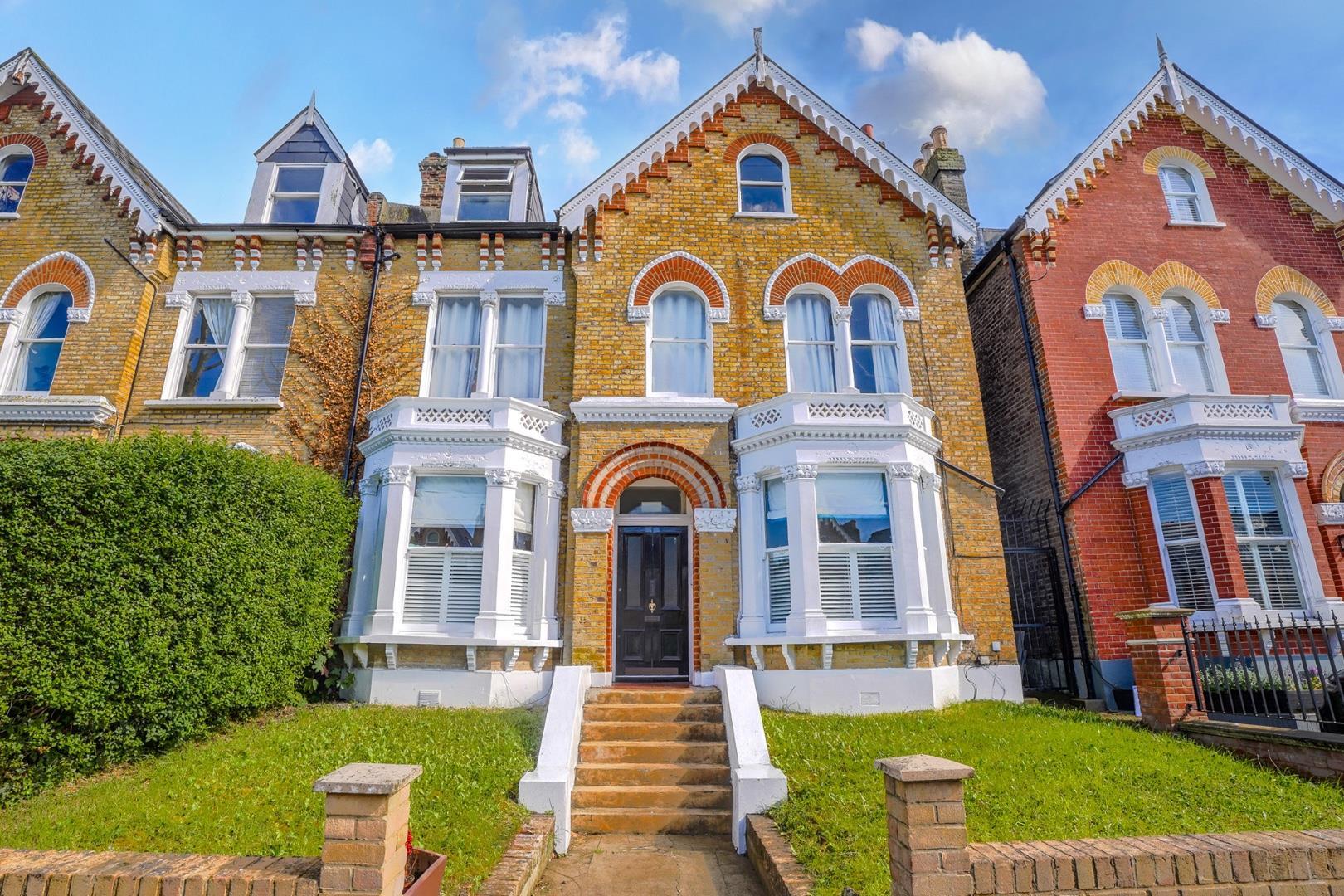 Property Image 34683487-8b16-46f1-81c0-adb2d0e800df