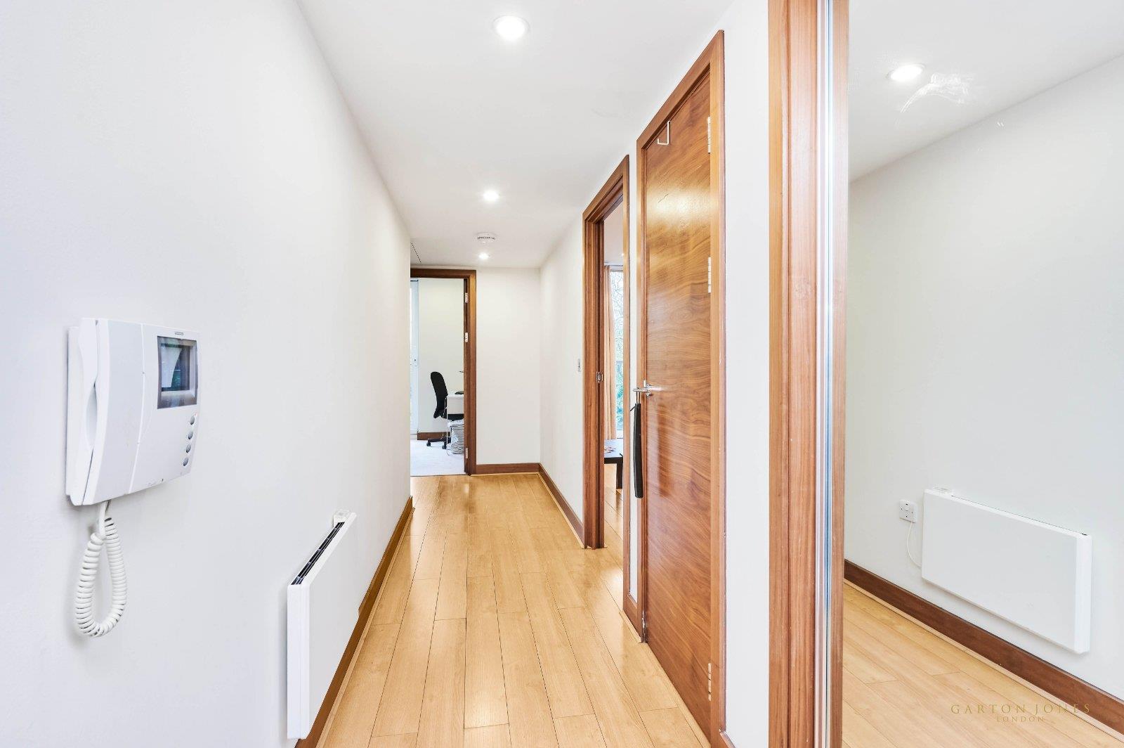 Property Image 34738481-7e4e-4629-9990-4e34399c839f