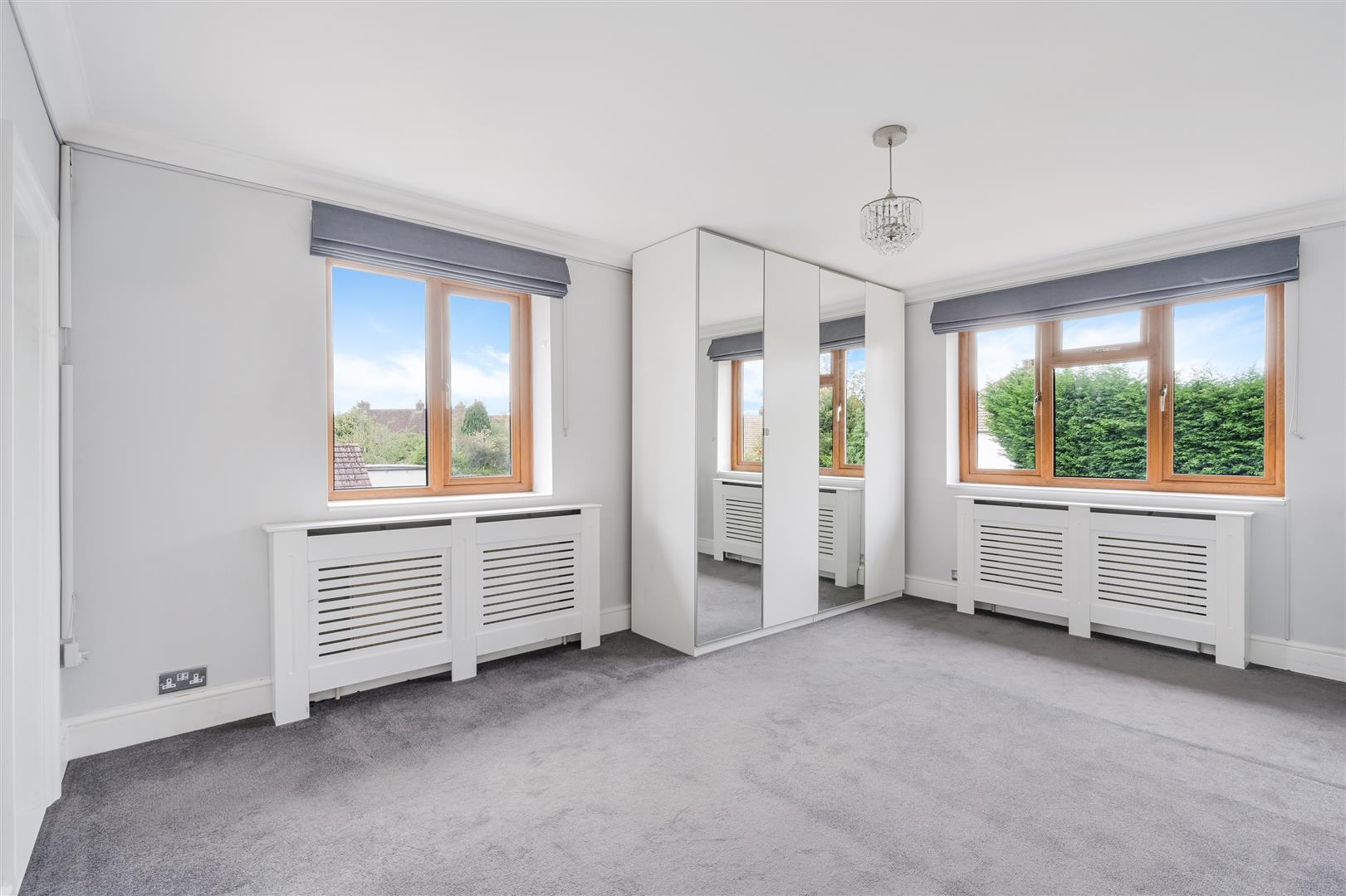 Property Image 347f74d6-a603-48df-8b52-77102c723b23