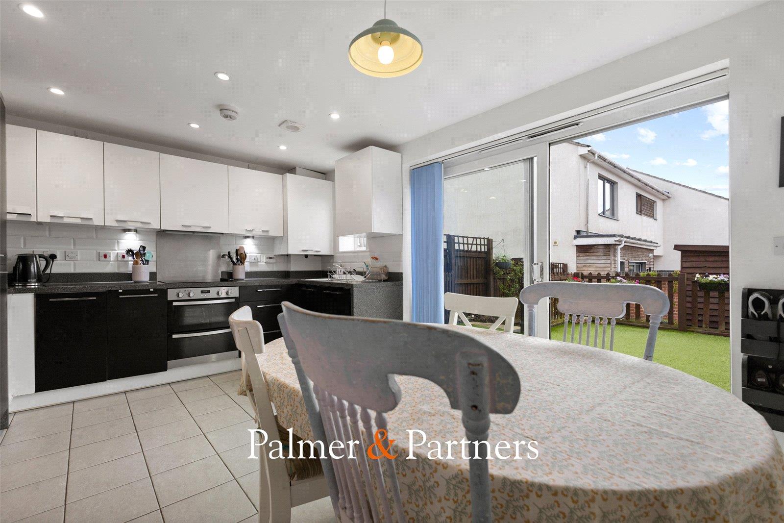 Property Image 348156ba-1e6b-4113-8fdd-65fe102b5afd