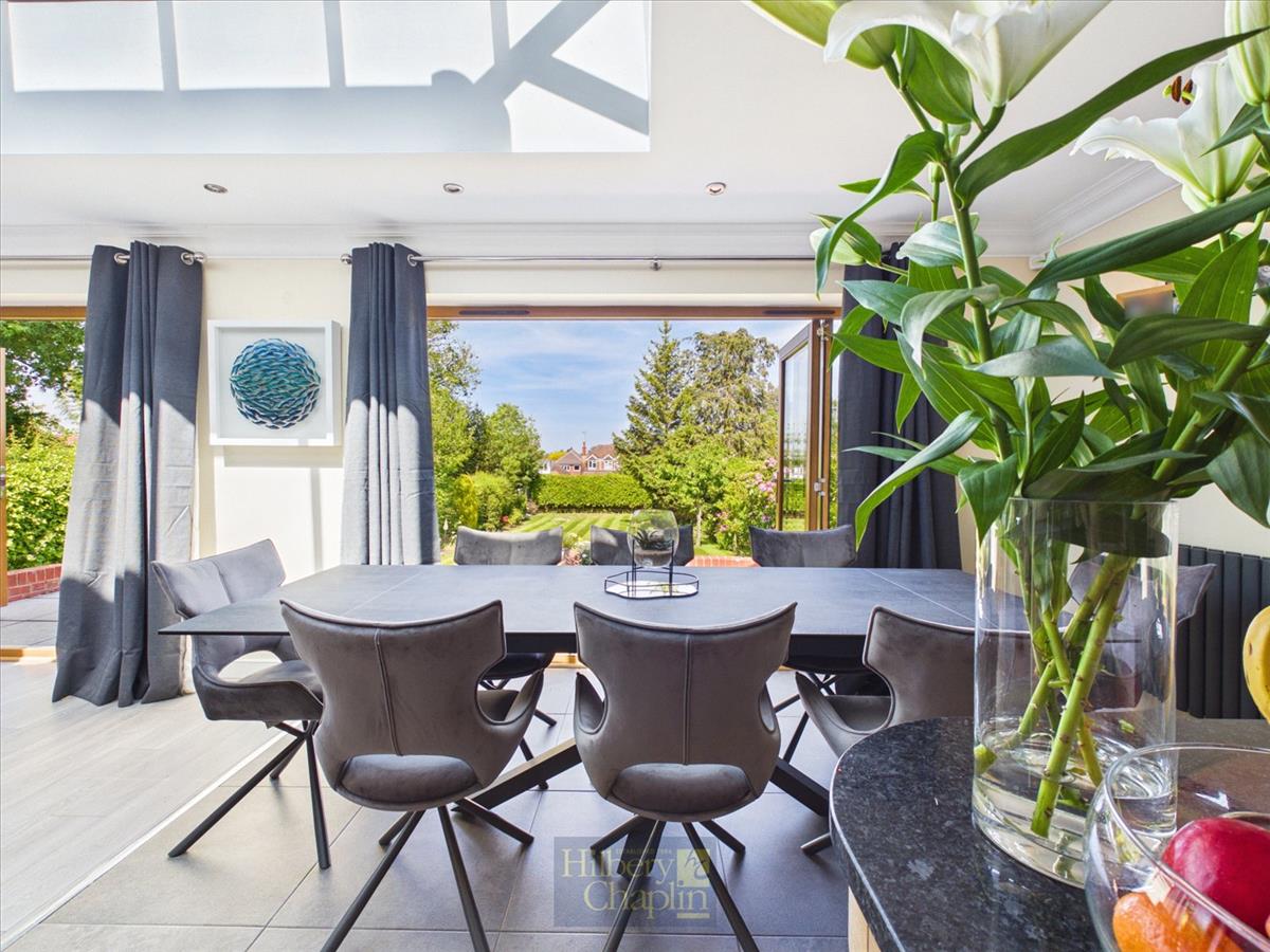 Property Image 348ae4bf-d0be-40fc-822c-5e84e7687f7b