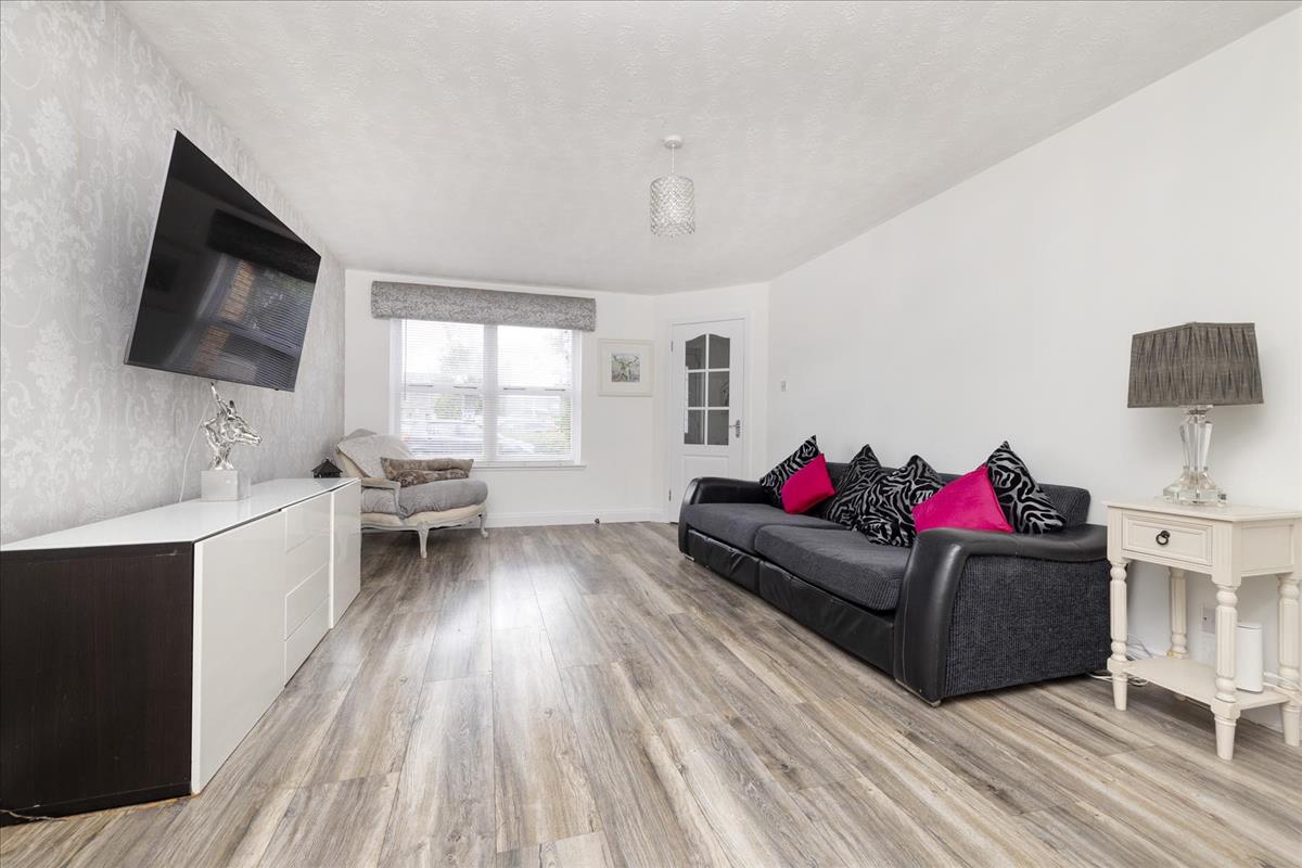 Property Image 348d99bb-472d-4f02-b66b-3336da5fd2a5