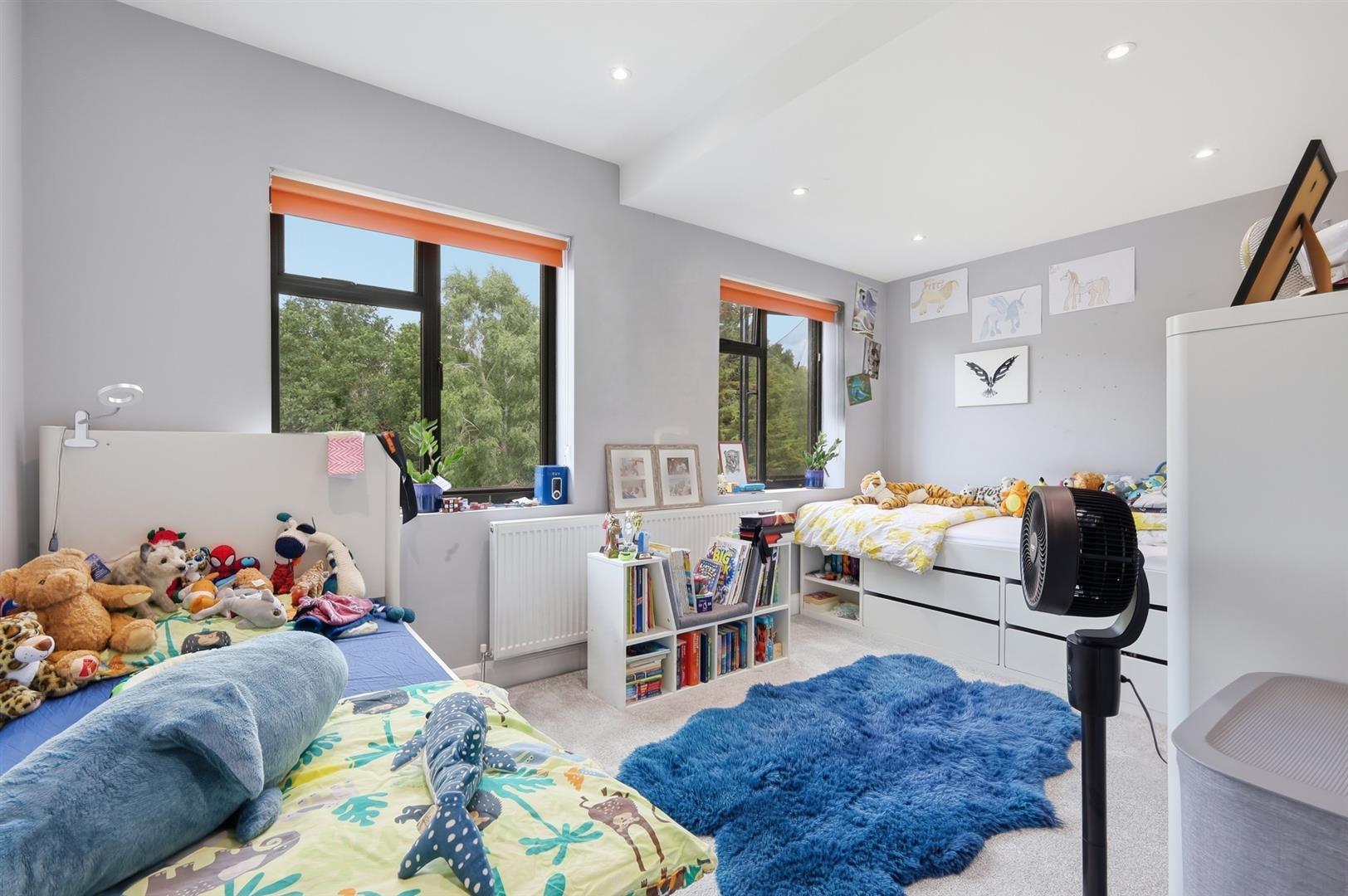 Property Image 349112e8-0428-4180-b924-2717275c77c2