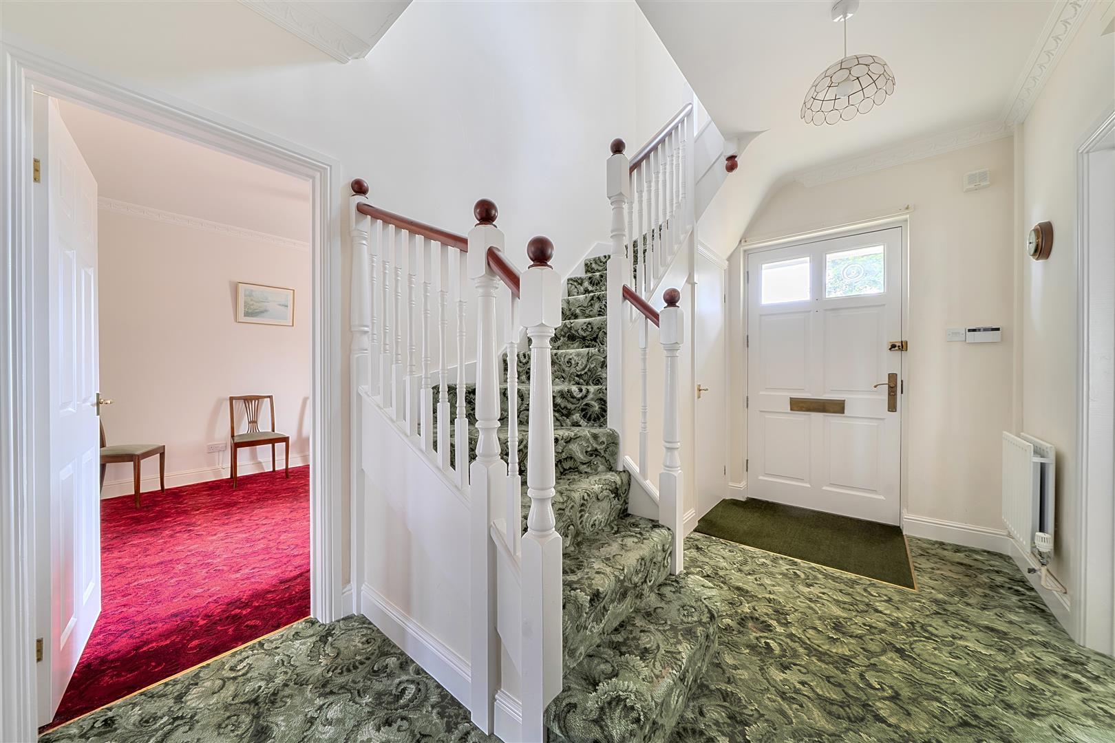 Property Image 349323b7-2f0a-4cf2-8e74-c7a39b957be2