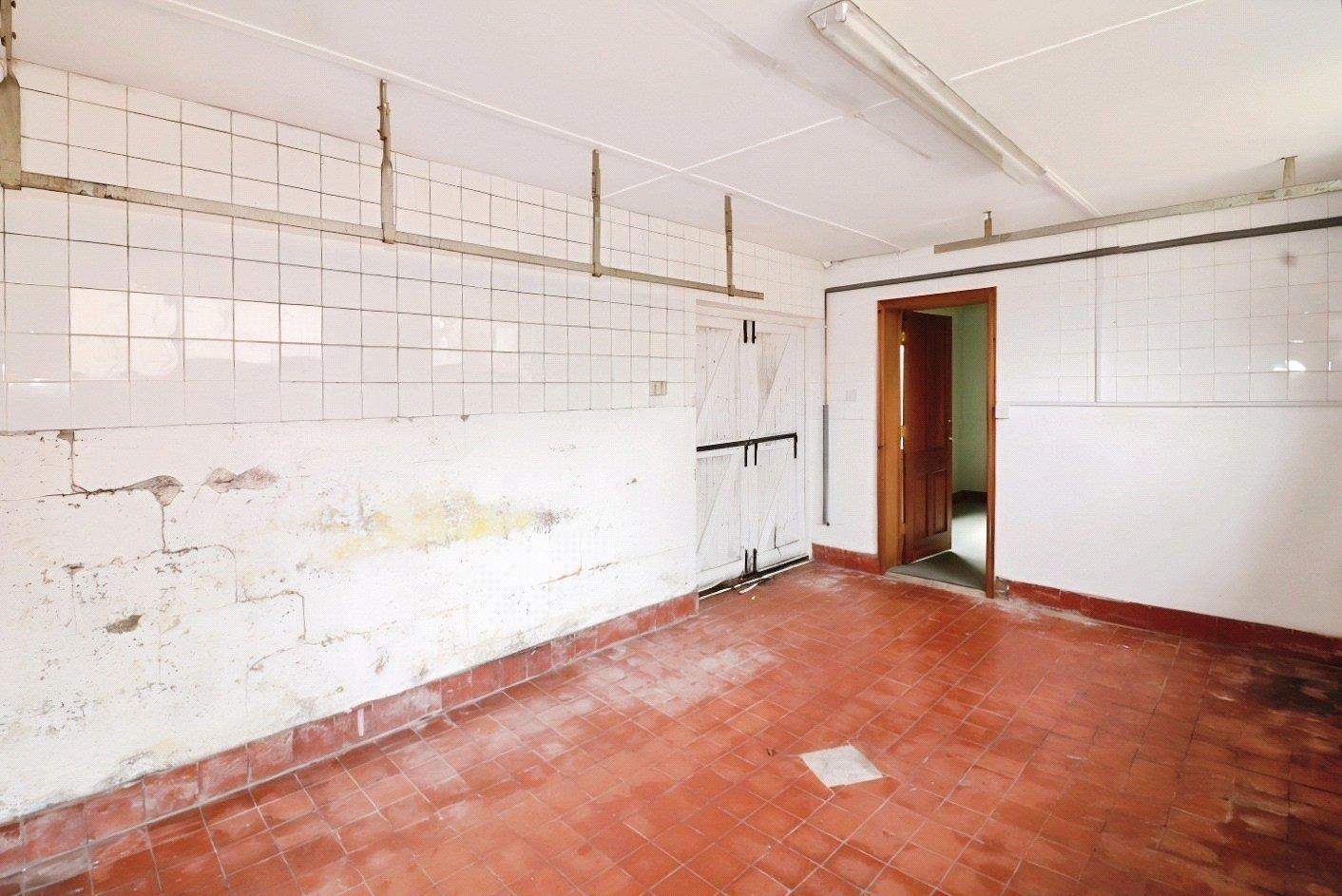 Property Image 34981246-d1f6-4f9a-aa28-3f3e0095c0a5