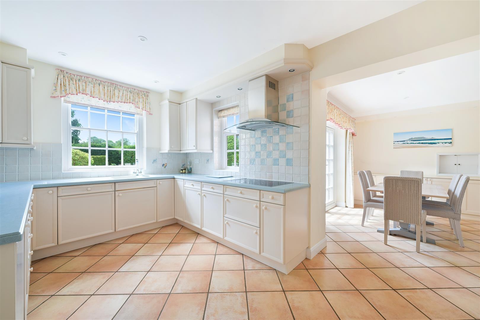 Property Image 349ba489-053a-4249-bbb1-f7e550618853