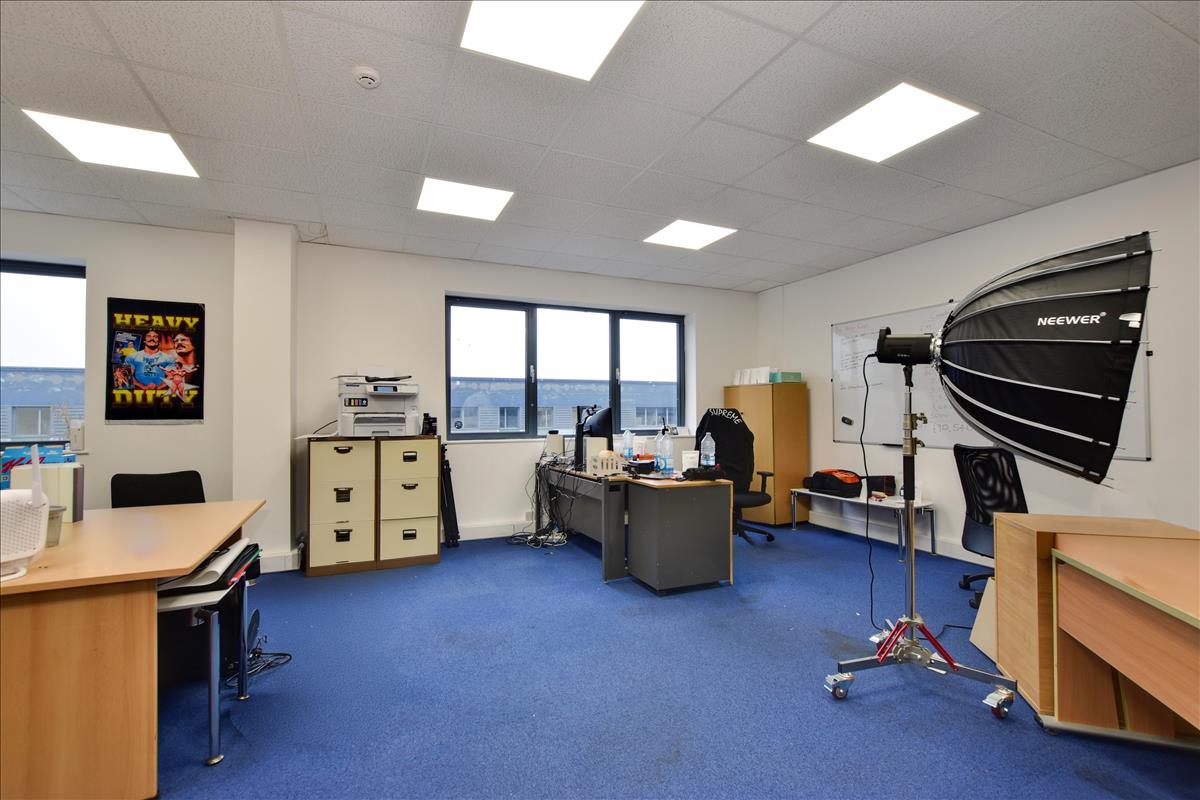 Property Image 349d4d98-34e5-4052-9517-f140a7d937d4