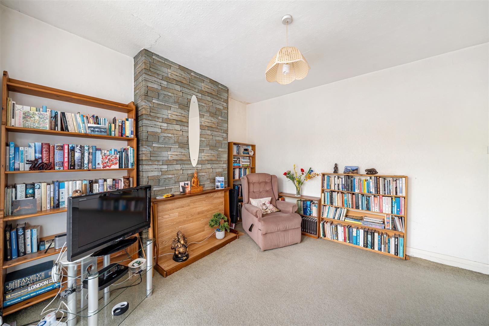 Property Image 34a30b49-f73e-4063-affc-cebf0e86bcbf