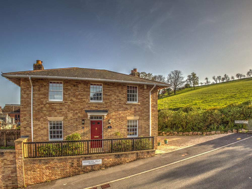 Property Image 34a75092-7b1b-4711-a8be-a1569cf12b9f
