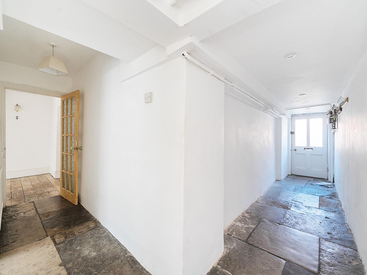 Property Image 34ad3754-8c06-44ed-afc4-3279e9dd237c