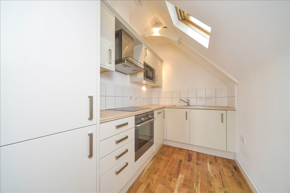 Property Image 34b8030f-903d-45c0-87e7-c5c85b93cf04