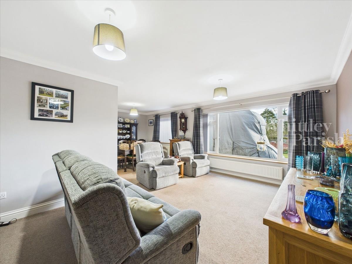 Property Image 34b91830-0684-4c13-88b7-80b76b6a3191