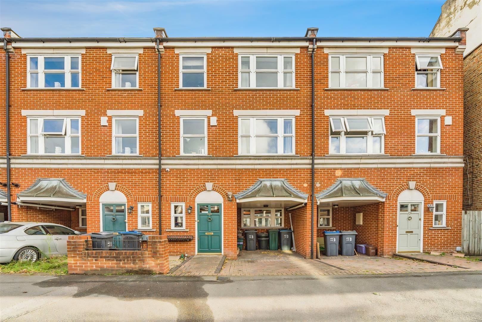 Property Image 34bbaf9d-8093-4e00-b856-0457ae4ab3ad