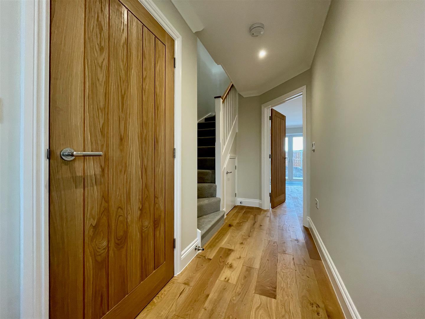 Property Image 34bcfcbe-98f5-4034-8f3e-910401c9014b