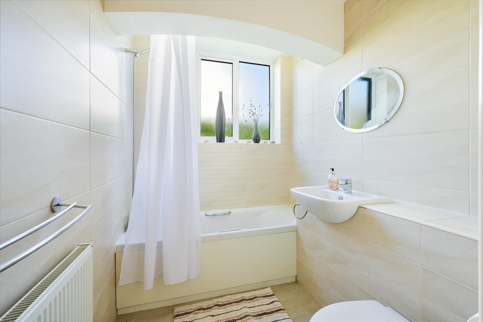 Property Image 34d00780-2f16-4692-8fd6-e4f967a15e68