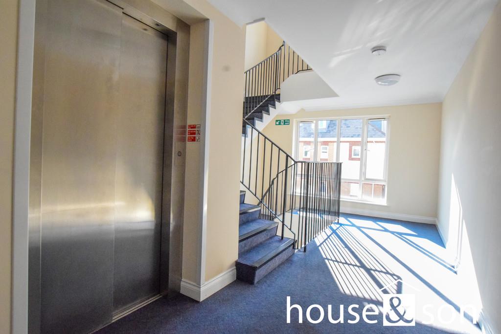 Property Image 34d1b617-d04b-41b5-8187-7d6954abd607