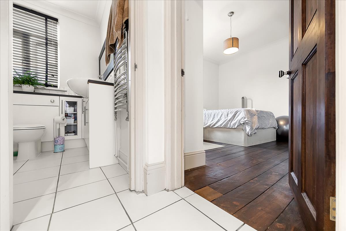 Property Image 34d3c237-9ae5-45ae-8d77-bca72711c3c9