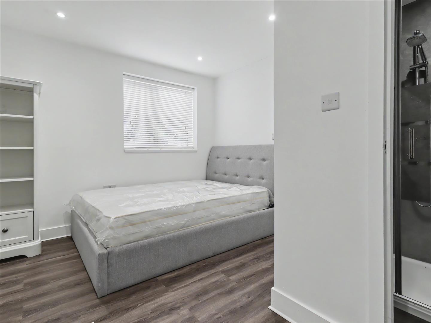 Property Image 34d4cc42-eaf3-4e1d-9e59-97cf24b1a2f3