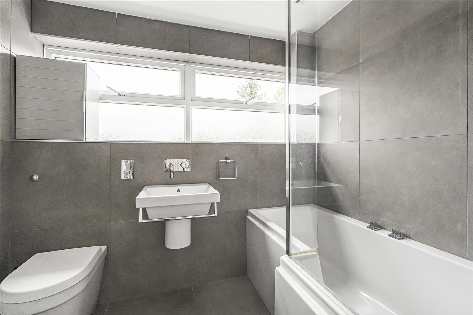 Property Image 34d961d5-d077-4251-aad4-52f62c8218a7