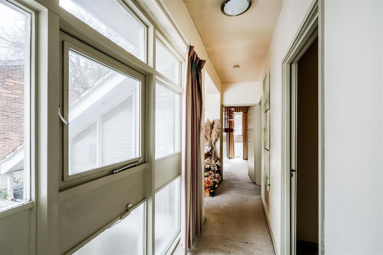 Property Image 34de4317-6814-42b5-8a4d-e354f8e975b2