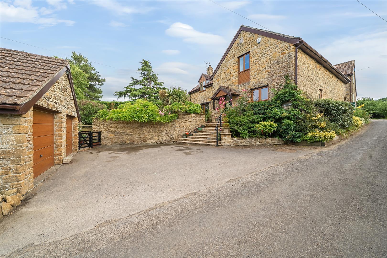 Property Image 34ede682-0cde-4f8c-bc39-38dcd9d5cefc