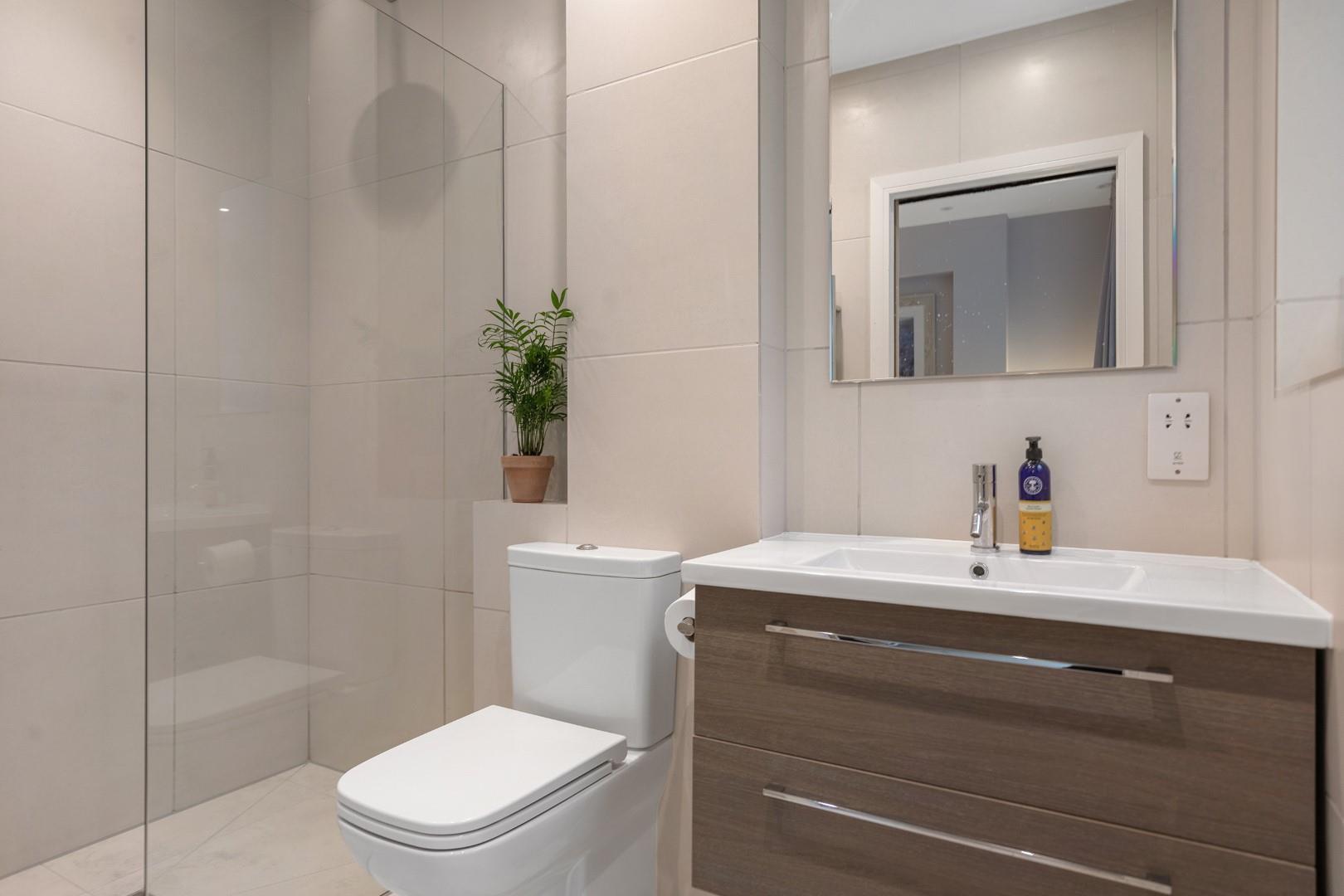 Property Image 34f81365-013d-4e9e-b538-711b02c64990