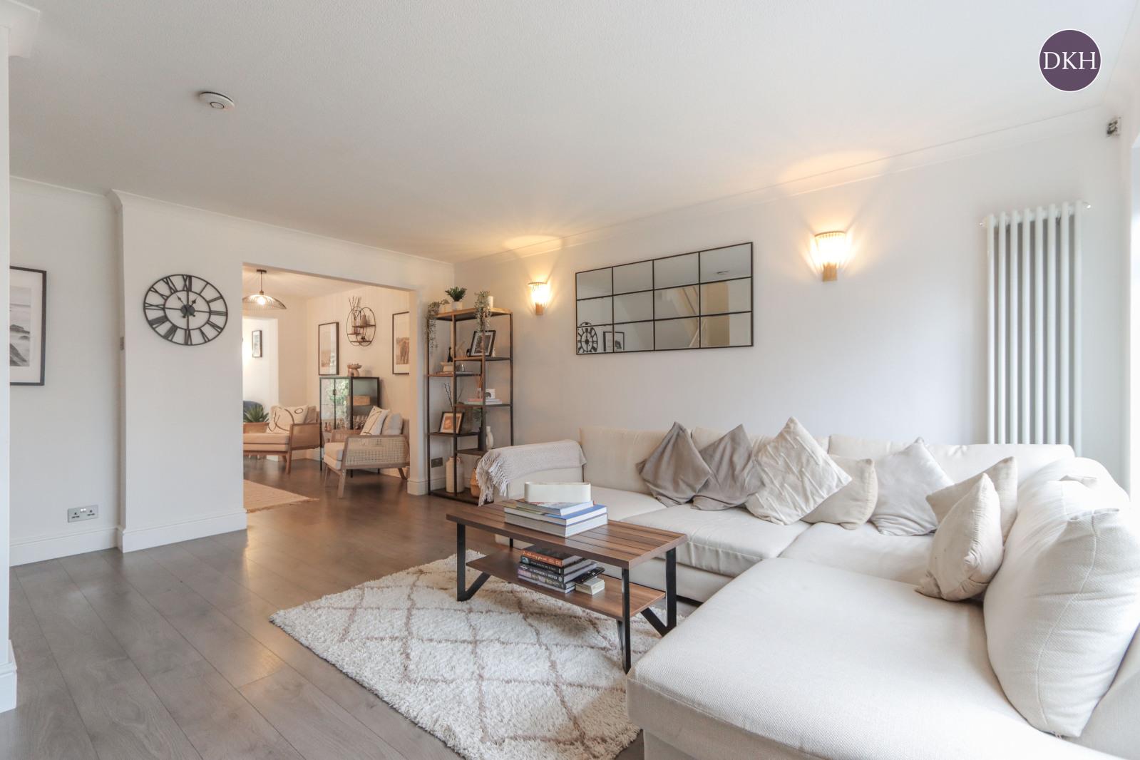 Property Image 34f97433-4726-41aa-af3d-83a6aa287186