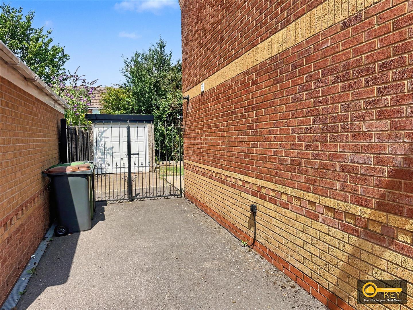 Property Image 34faddfe-61f4-4da0-b64e-a51c773ff523