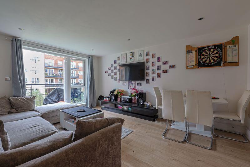 Property Image 34fceafc-f34d-4274-84bd-77b2aee310aa