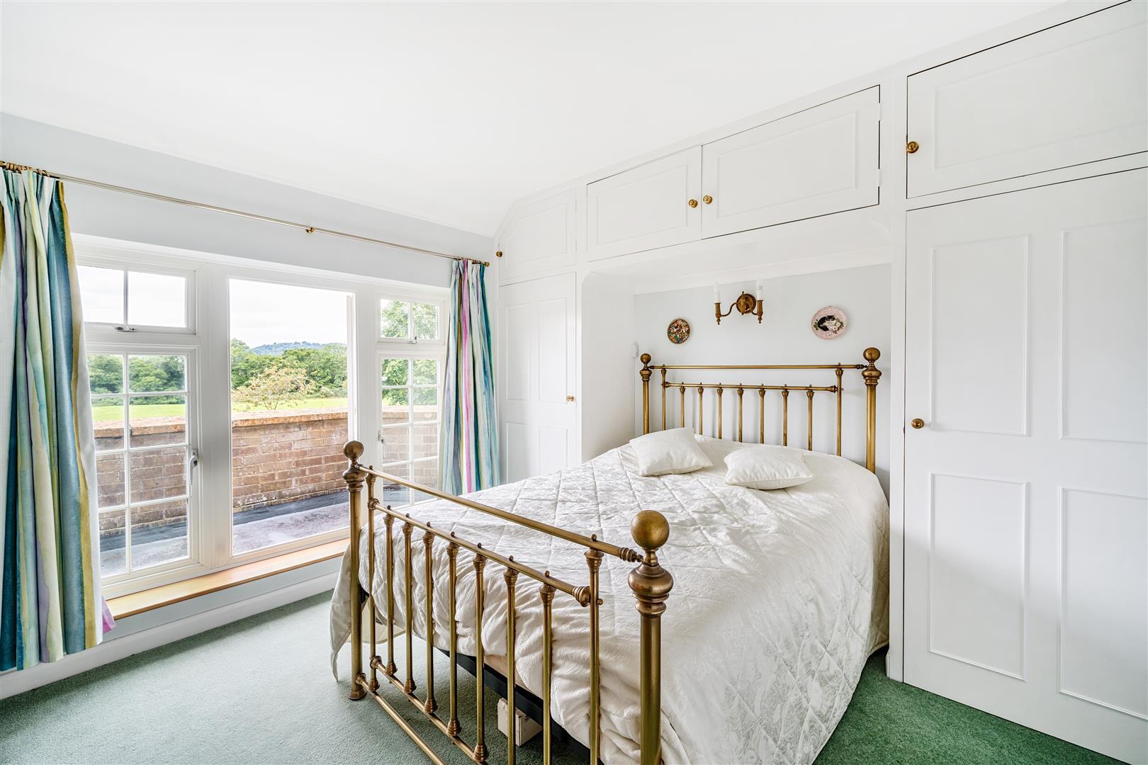 Property Image 3501bbee-db0d-43f2-b2ab-7881d41d3d35