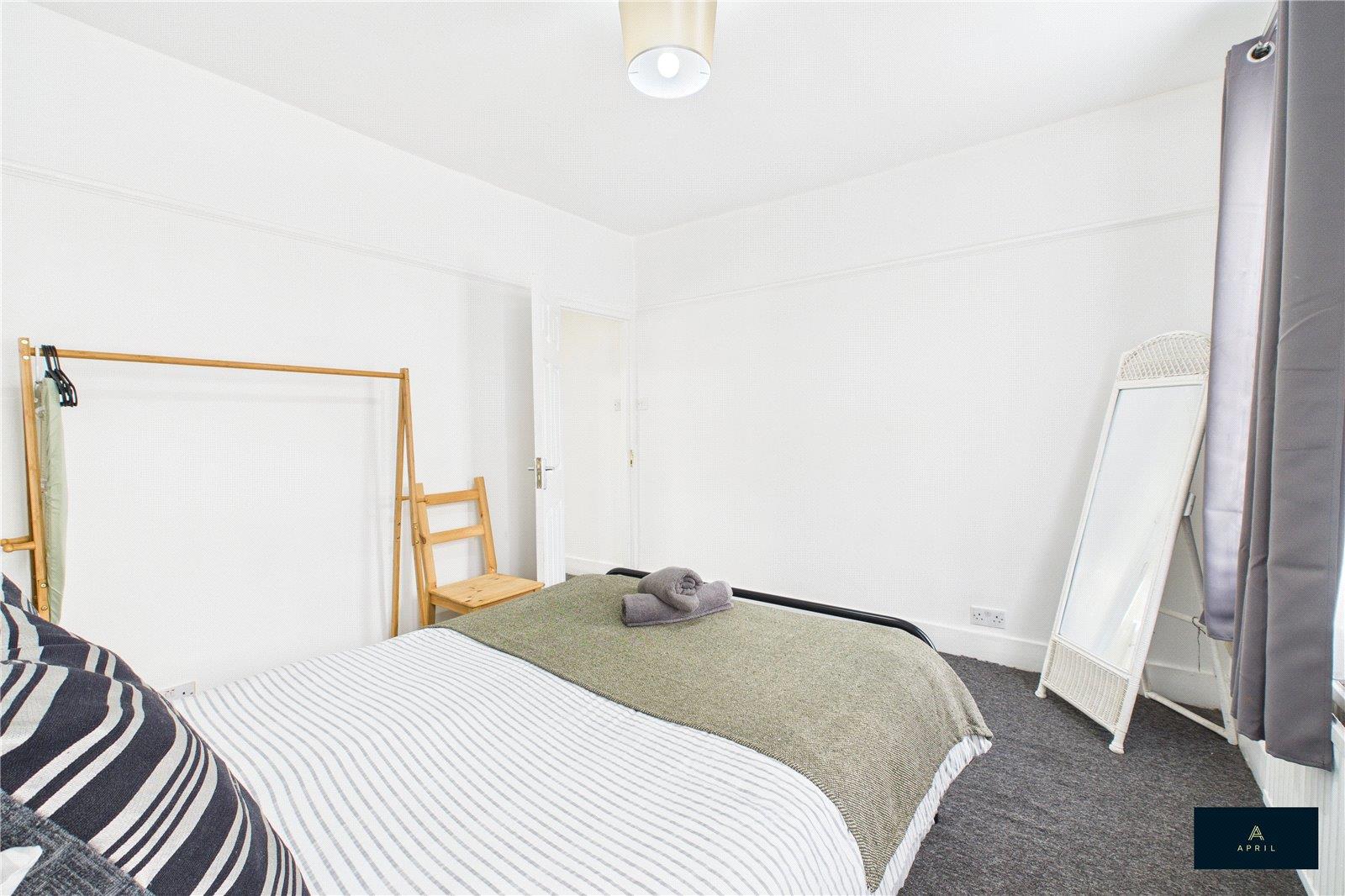 Property Image 350df75f-000f-4ab9-9229-059fb1178d51