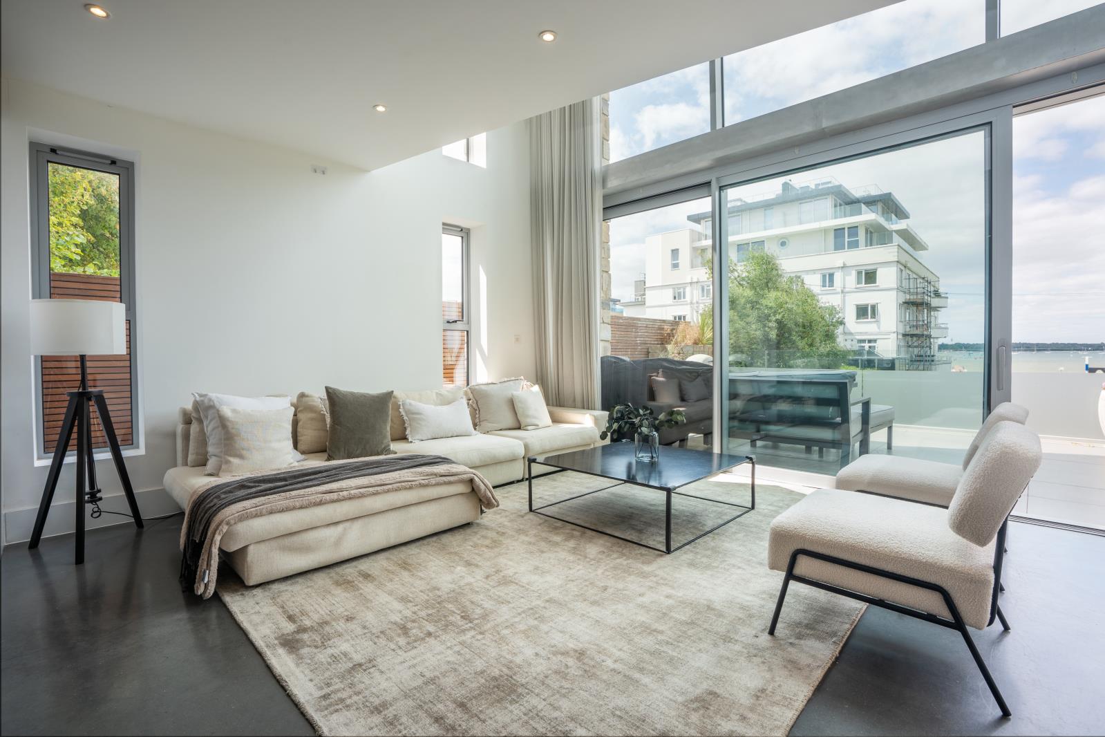 Property Image 351e3fa3-e342-4b2f-9a0b-f84fce1ef5a3