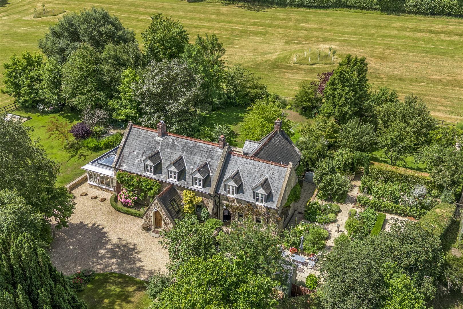 Property Image 351ed123-bc72-4862-8ce9-86f5070dc240