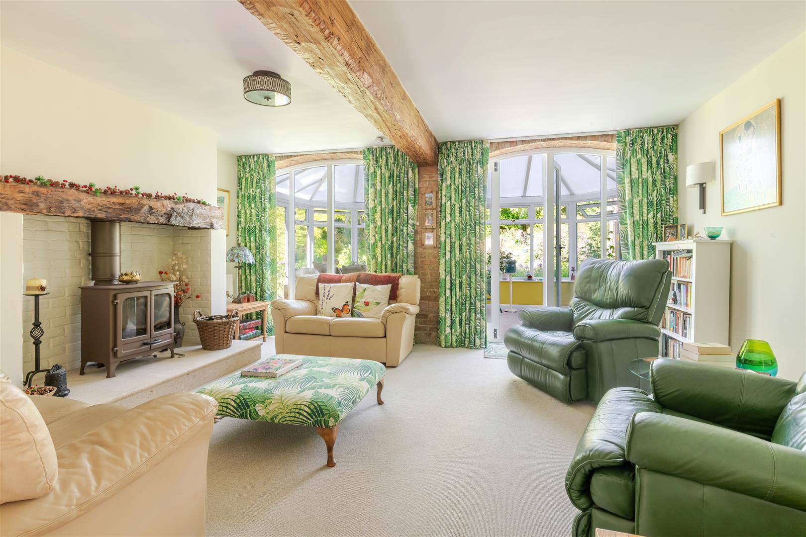 Property Image 3525cf11-e024-49e2-ae15-a53655f48f15