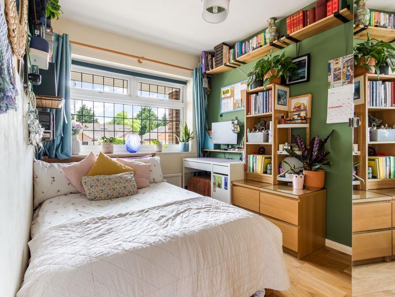 Property Image 352f04ee-259e-452e-84da-3e010e8c34f0