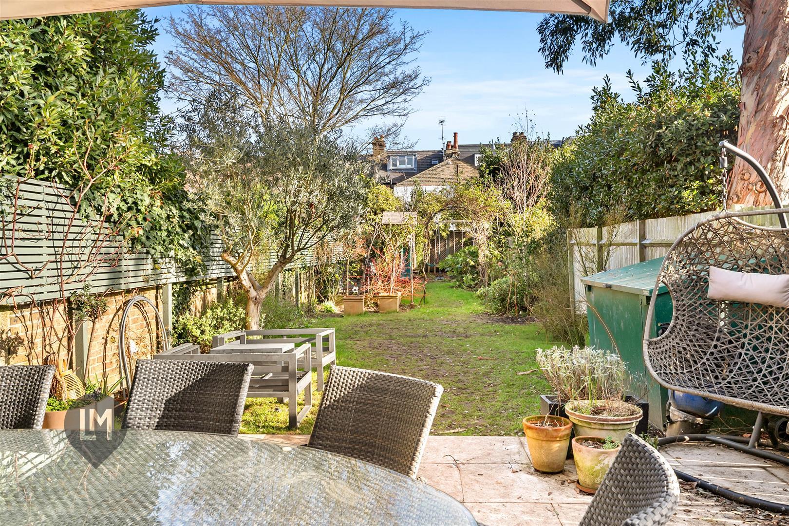 Property Image 352fa706-939a-43b1-954b-191d2530e305