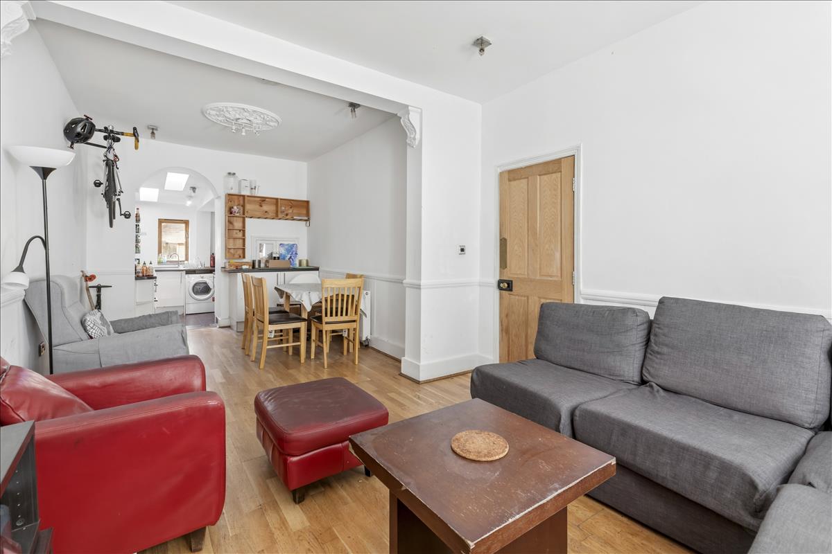 Property Image 3548e554-b267-416a-bd54-b29b0b238a49