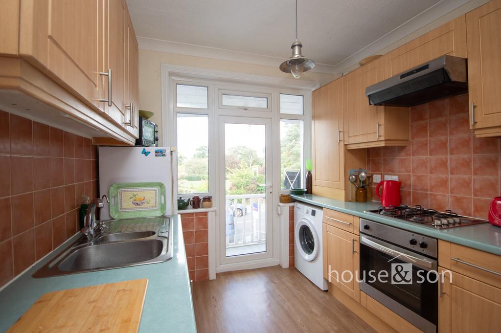 Property Image 355501ce-4dd9-43e8-82fe-43a9f417f9ab
